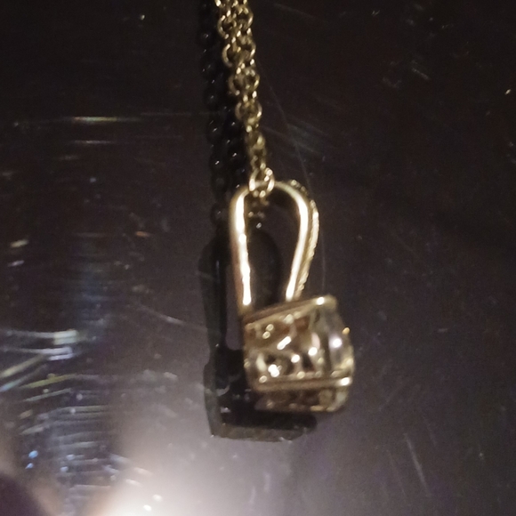 White Topaz Minimalist Set - Picture 13 of 16